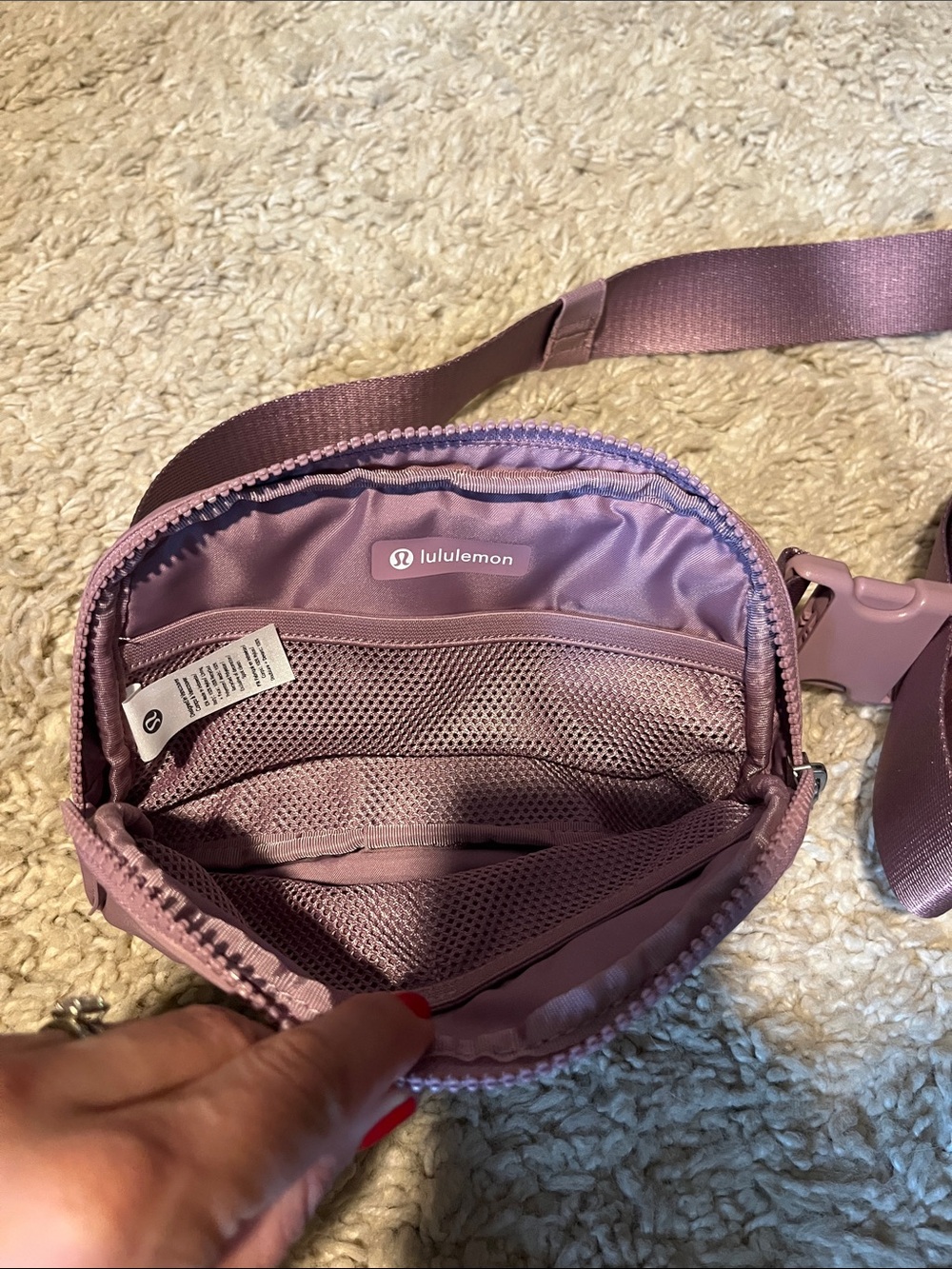lululemon athletica Mauve/Pink Crossbody Belt Bag - Picture 4 of 4